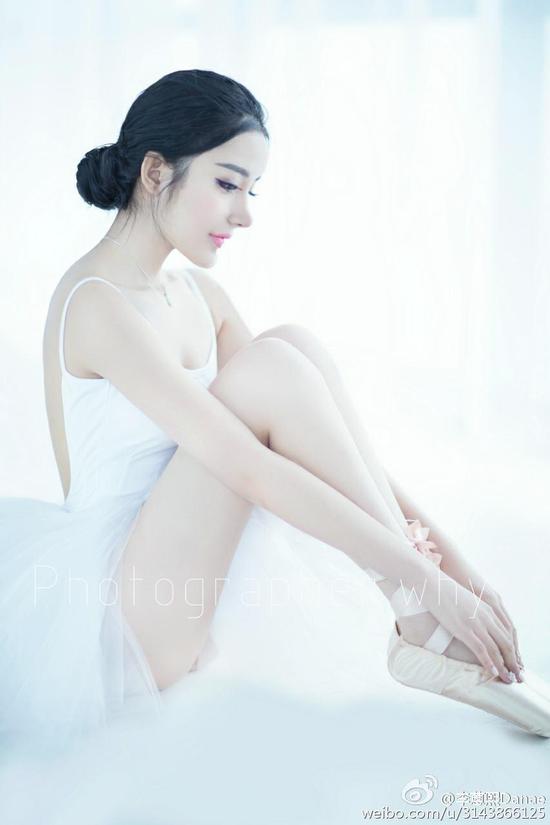 “蛇精女”李蒽熙