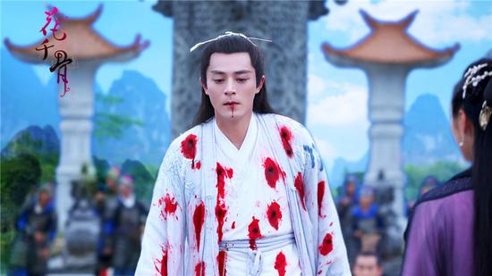 《花千骨》画骨同受销魂钉血