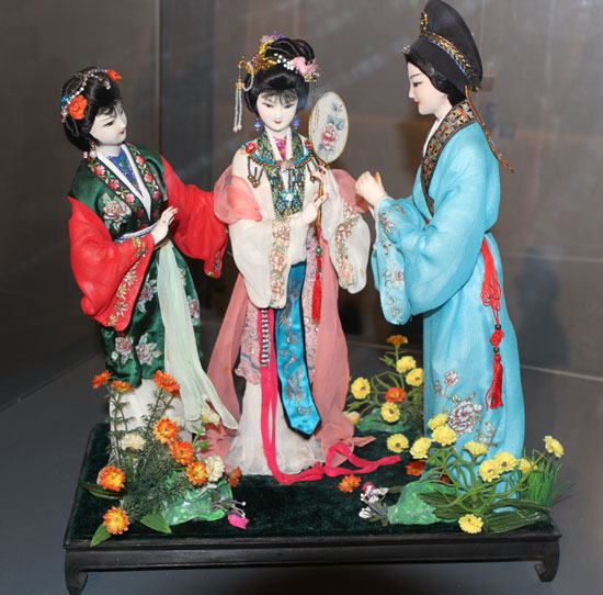 丝路霓裳——北京绢人艺术成就展