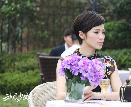 旋风少女石筱群难挡青春霸气