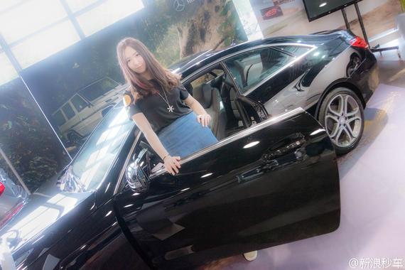 新浪秒车采访奔驰GLK300车主赵先生