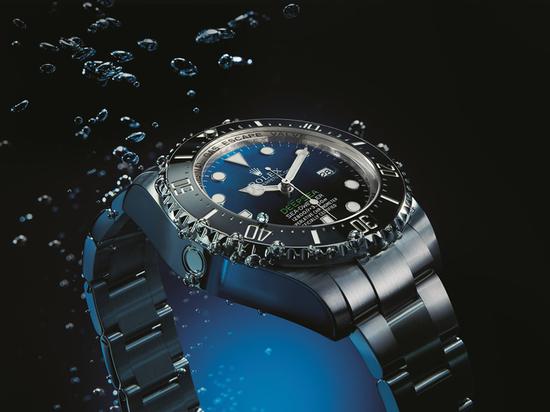 rolex 蚝式恒动 deepsea 腕表,3900m 防水