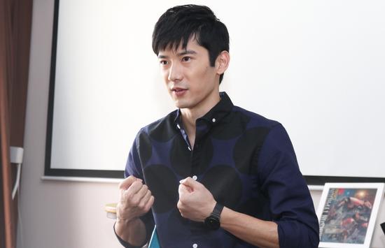 刘芮麟对话新浪娱乐