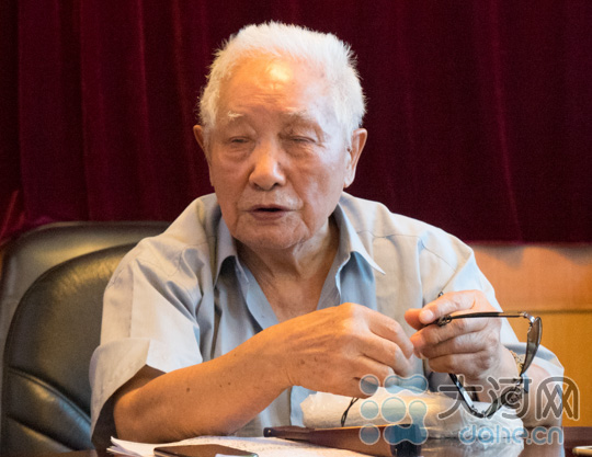 96岁老兵钟飞口述抗战:曾与死亡擦身而过