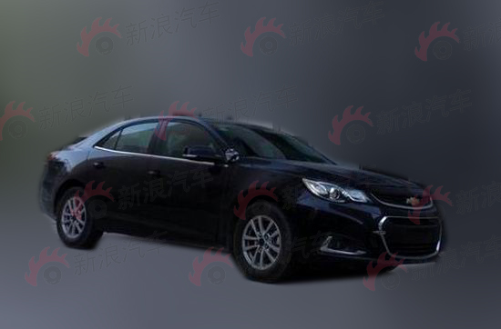 雪佛兰迈锐宝改款车型无伪谍照 内饰曝光
