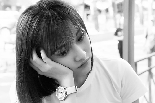 白柳汐安静沉思