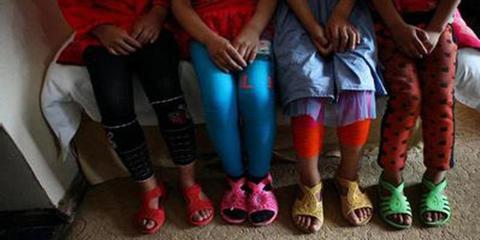 热议:为什么留守儿童易遭性侵