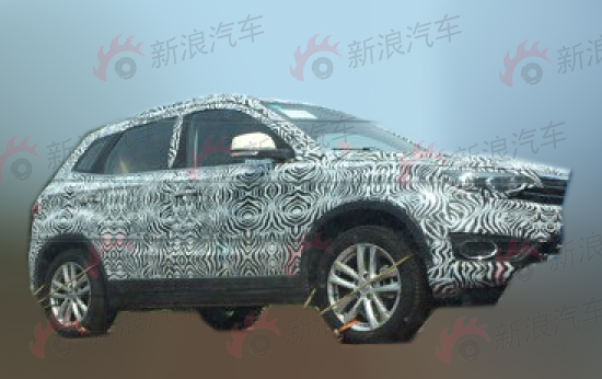 一汽全新SUV谍照详拍 隶属森雅系列