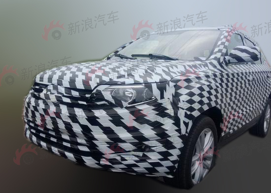 一汽全新SUV谍照详拍 隶属森雅系列