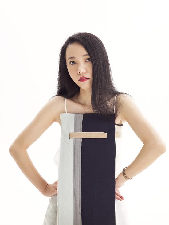 曹方新曲海鸥发布分享生活方式