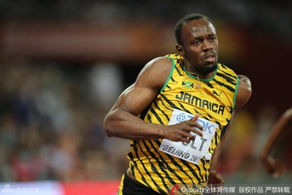 博尔特轻松晋级决赛