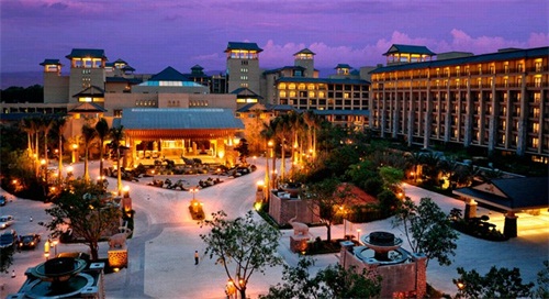 图2：长隆酒店夜景