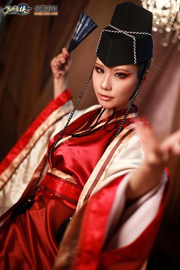 图5 螺旋猫队长加盟《盖世豪侠》