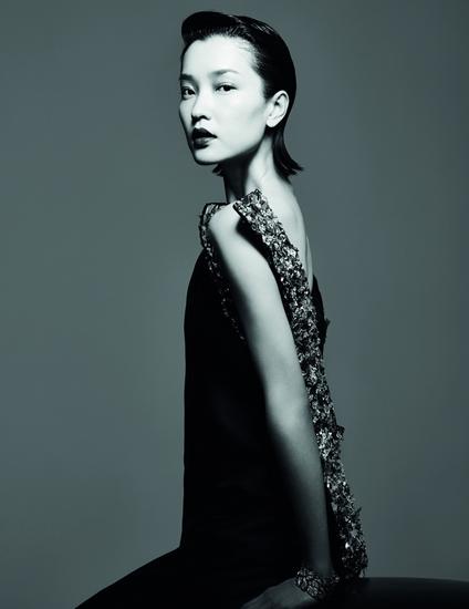 名模杜鹃参演《港囧》 挑战痴情囧徒徐峥