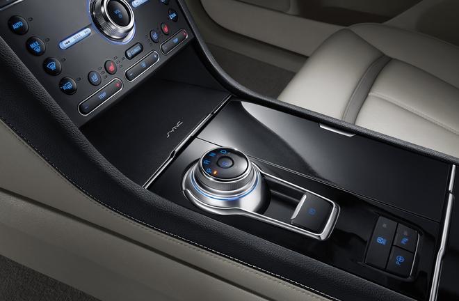 尊崇科技商务座驾福特金牛座全面启动预售