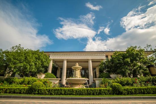 中隐酒店：缔造百变婚礼