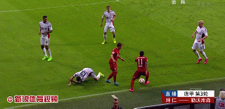 任性！科斯塔两脚夹球划彩虹激怒对手