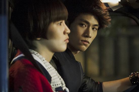 明若晓溪昆凌晒女照片曾沛慈情系男友