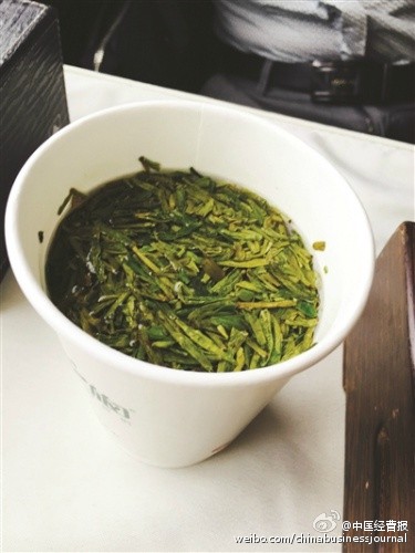 625ab309jw1evljyonem1j20af0dwabf