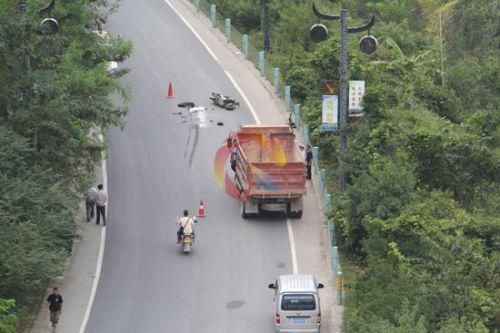 雷山发生一起摩托车交通事故 造成1死1伤