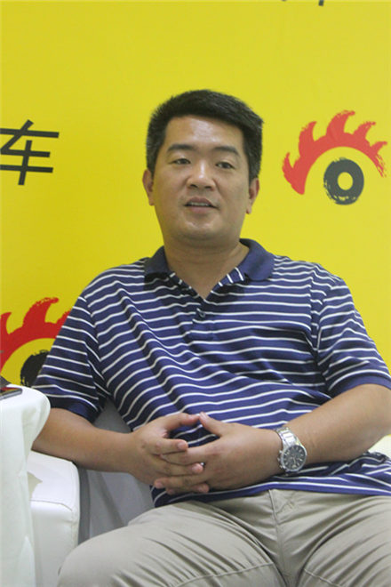 庞大双龙汽车销售有限公司总经理  郑天保