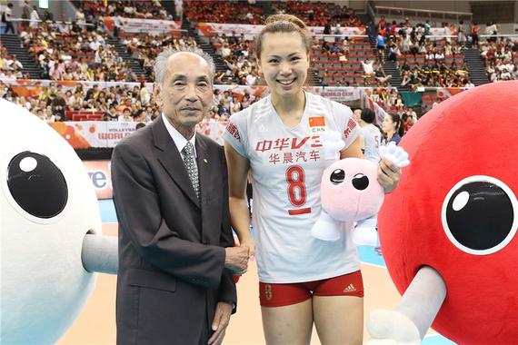 曾春蕾荣膺单场最佳