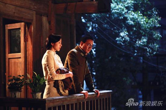 韩雪、胡军领衔致敬