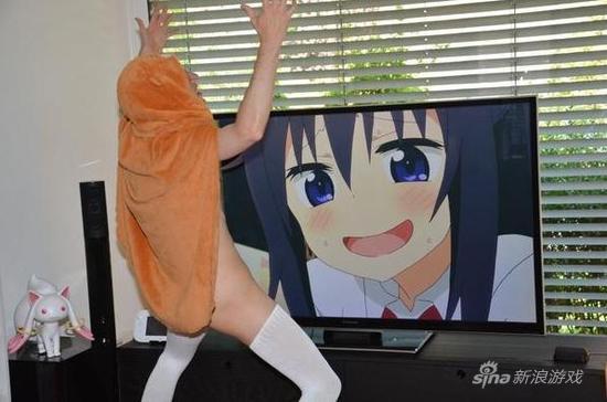 疯狂宅男COS萝莉撒娇 全程无节操高能慎入