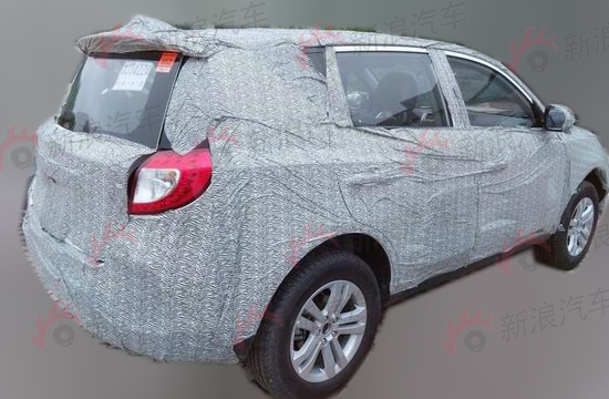 吉利GX7换代车型谍照曝光 提升经济性