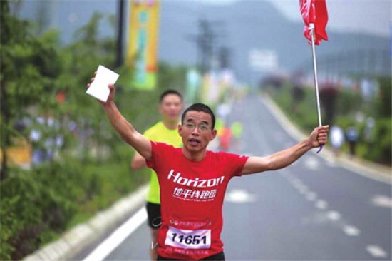 贵州牛人将挑战连续108个马拉松。