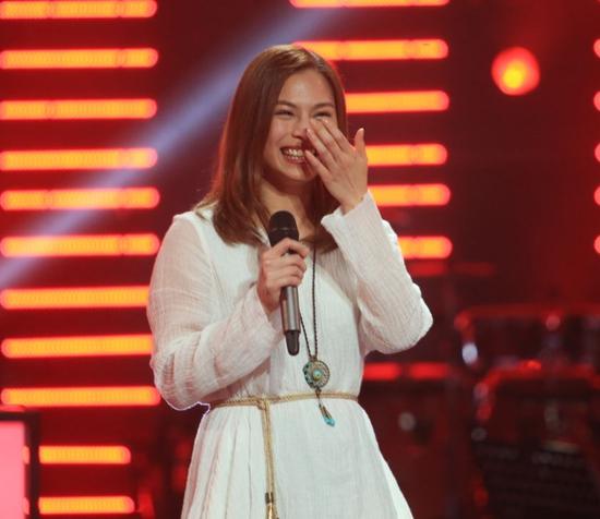 刘伟男遭淘汰 网友称李幸倪有英皇撑腰|英皇|李幸倪|好声音_新浪娱乐