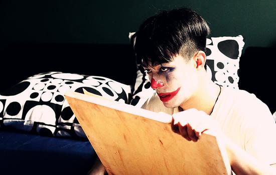 洪辰,程媛媛,周柏豪,安琥等一众实力派演员主演的心理惊悚题材电影