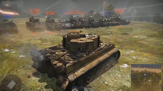 粉丝们在CRAZY262的指挥下为节目在游戏中列队取景