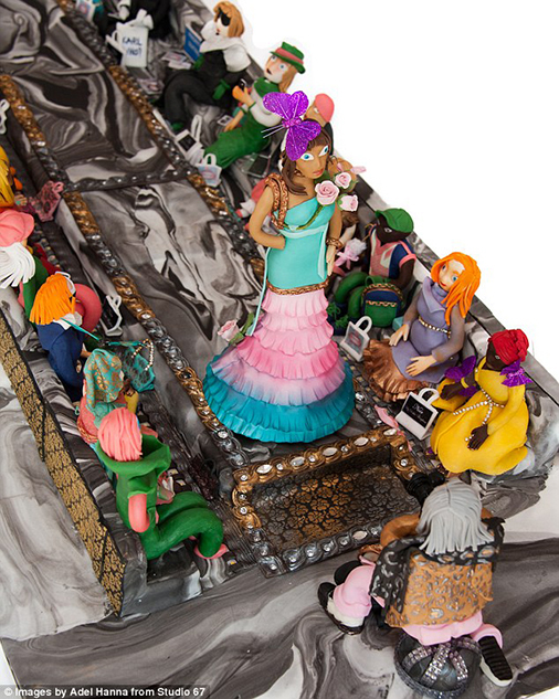 阿拉伯土豪为女儿庆生蛋糕镶4000钻石