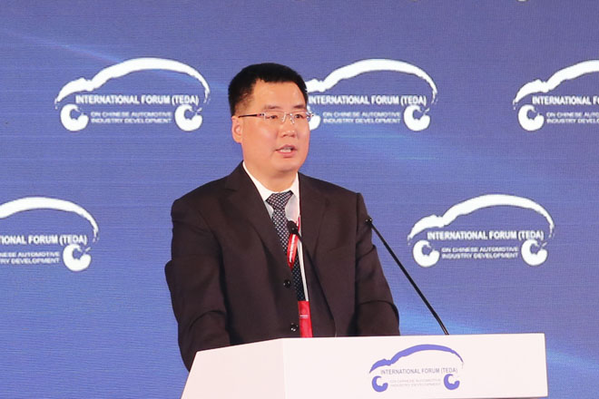 国家发展改革委产业协调司副司长 卢卫生