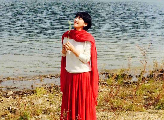 陈虹池金鸡宣传片与神秘大腕录制主题曲