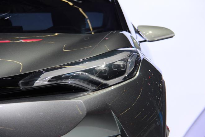 丰田推升级版C-HR概念车 亮相法兰克福