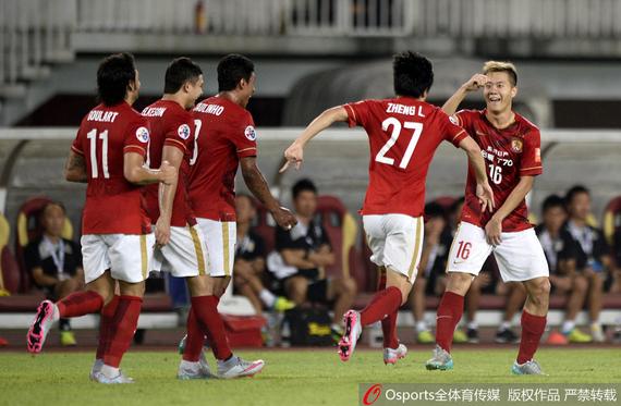 黄博文庆祝进球