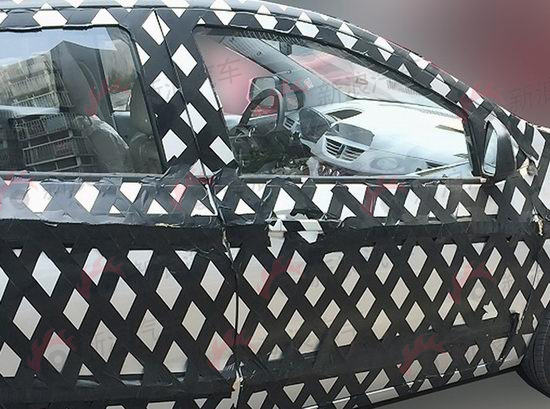 上汽通用五菱宝骏A0级两厢轿车谍照曝光