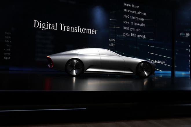 奔驰IAA概念车于法兰克福车展正式发布