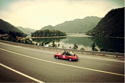 “中国国际名城经典汽车巡礼”整装待发