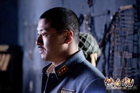 《铁在烧》齐奎剧照