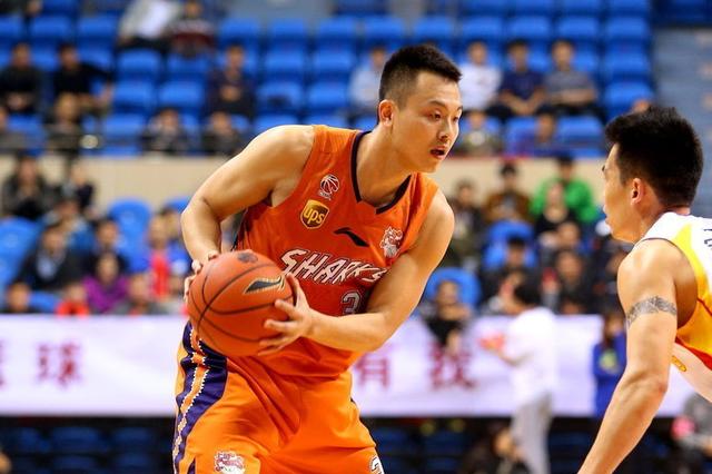 龚松林加盟佛山男篮