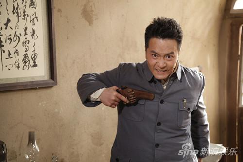 历史永远铭记演员谭皓为戏发狠