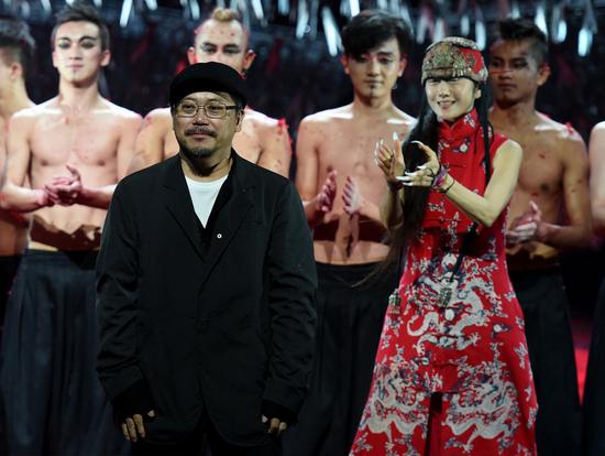 杨丽萍舞蹈剧场《十面埋伏》