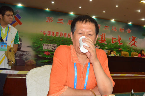 苗永鹏在比赛中