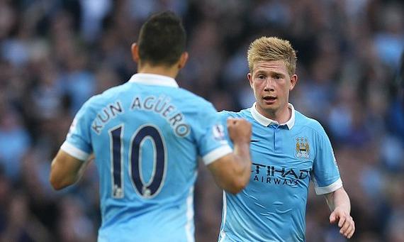 德布劳内射入效力曼城的处子球