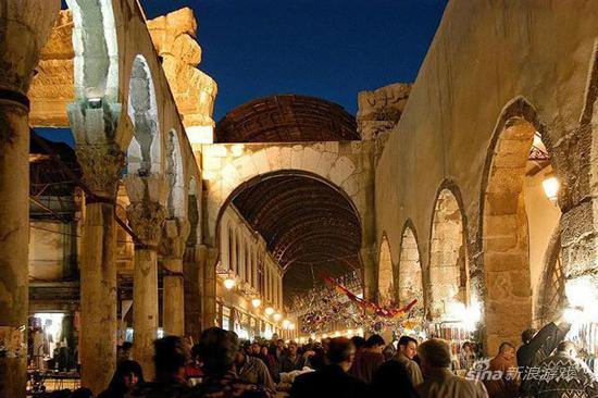 也许我们已经可以看VR版的新闻联播了