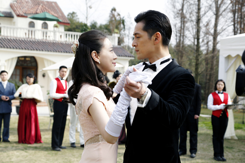 《伪装者》胡歌王乐君订婚 网友:发展好快