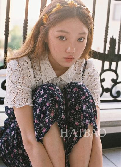 李圣经为什么看起来平凡却可以做明星